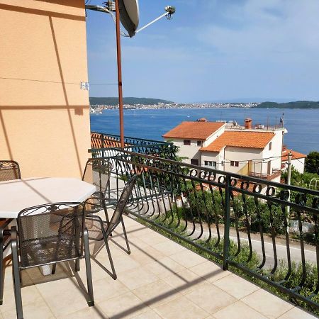 Eva Apartment 1 Trogir Exterior foto